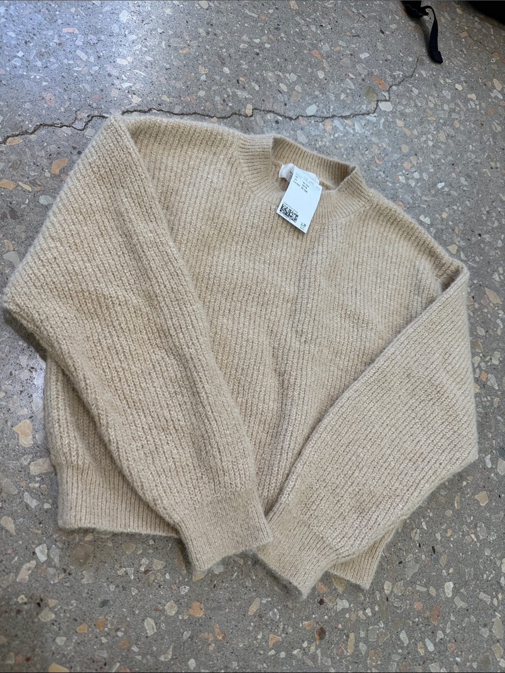 H&M Beige Knit Sweater kids 10/12